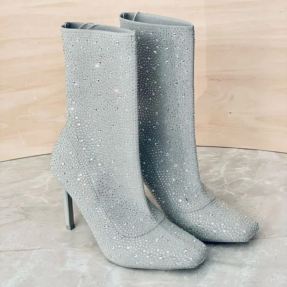 NWT Metropolitan View 10 Karra Rhinestone Sparkly Silver Ankle Stretch Booties